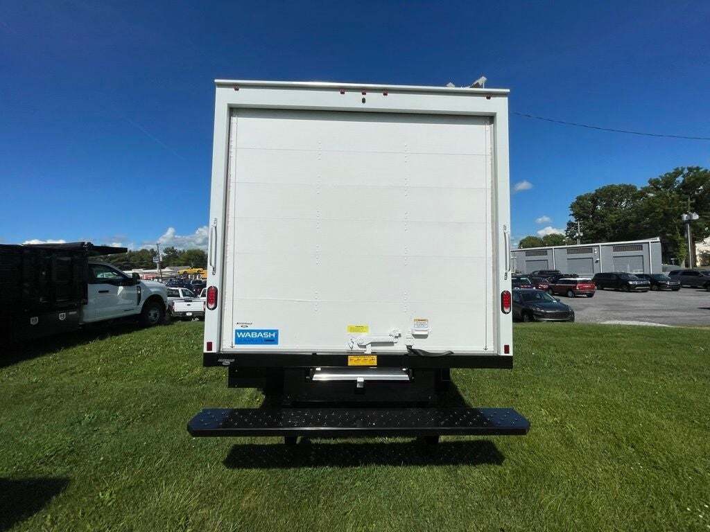 2024 Ford E-Series E-450 SD