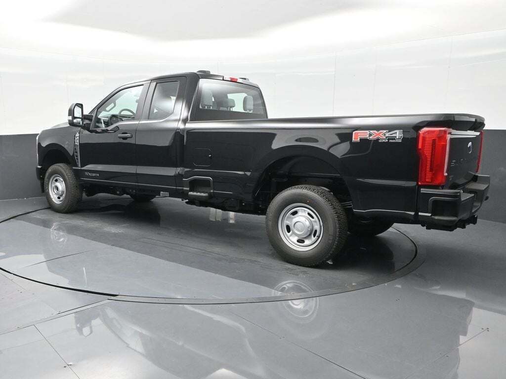 2025 Ford F-250 Super Duty XL