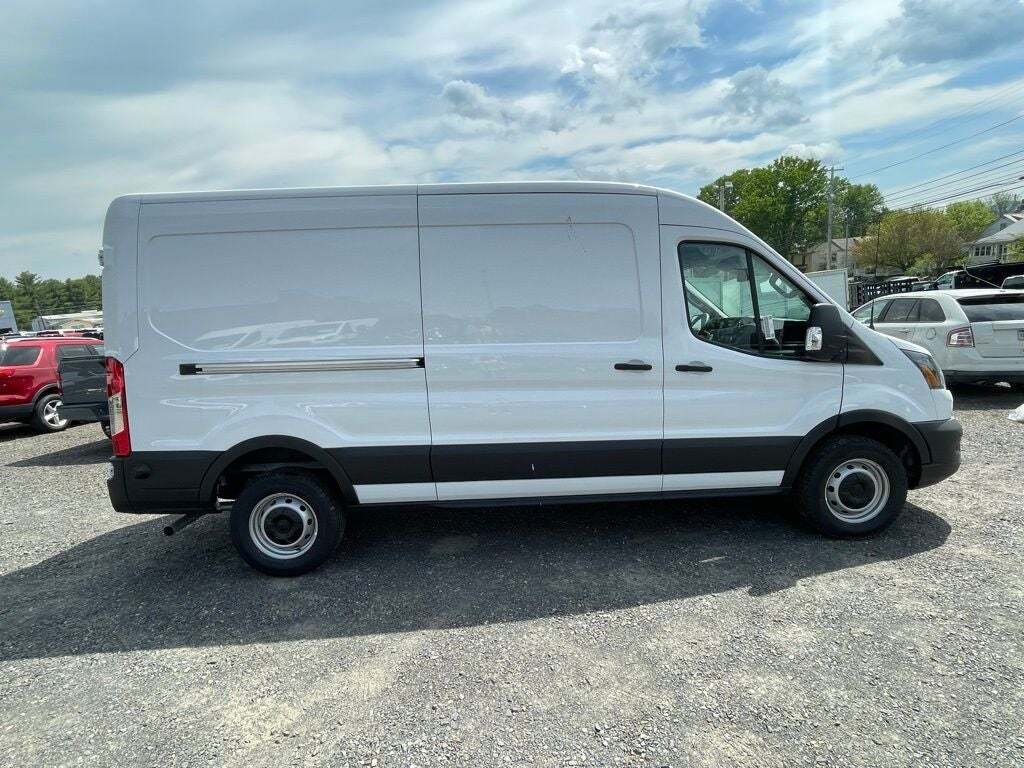 2024 Ford Transit 250