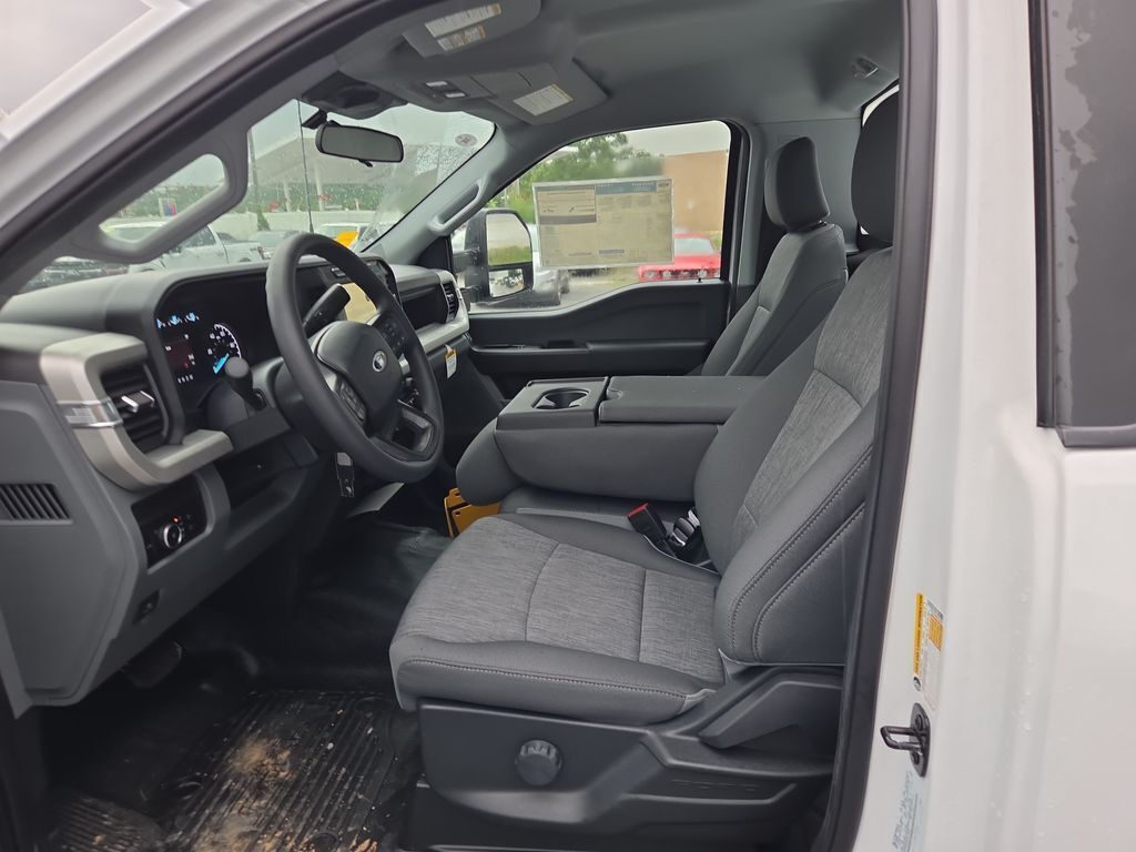 2024 Ford F-250 Super Duty XL