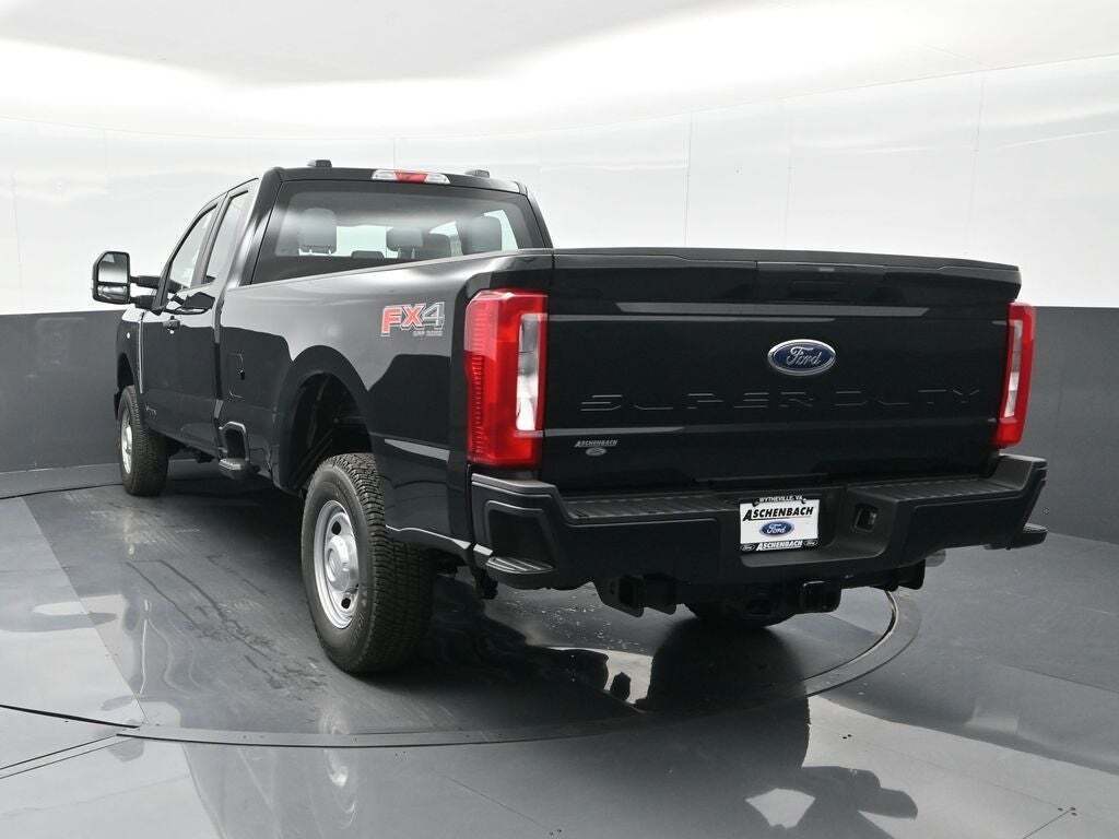 2025 Ford F-250 Super Duty XL