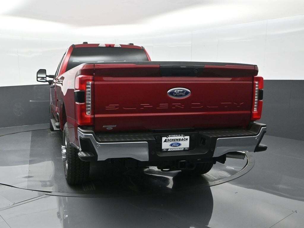 2025 Ford F-350 Super Duty XLT