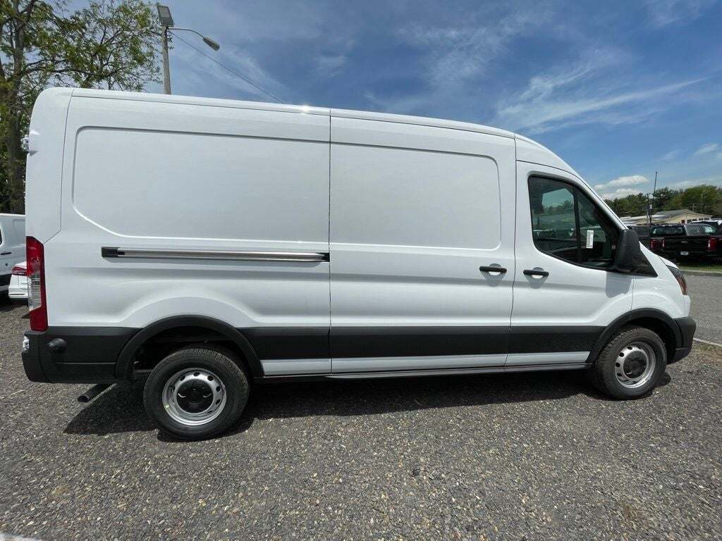 2025 Ford Transit 250