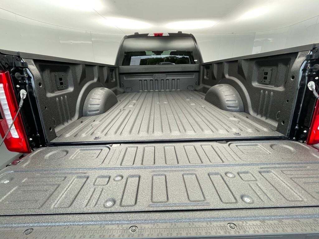 2025 Ford F-250 Super Duty XLT