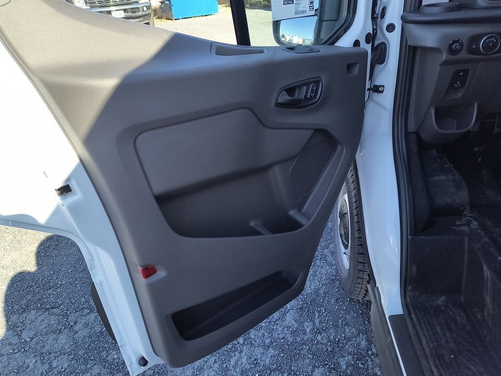 2024 Ford Transit 250