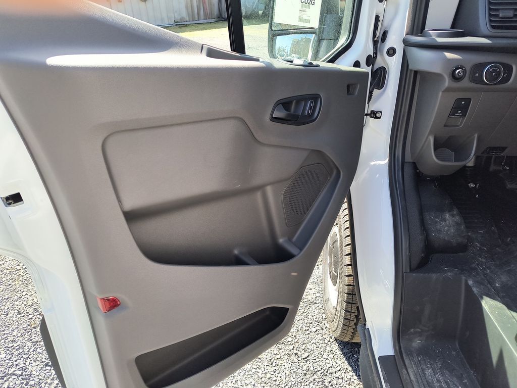 2025 Ford Transit 250