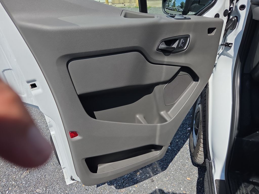 2025 Ford Transit 250
