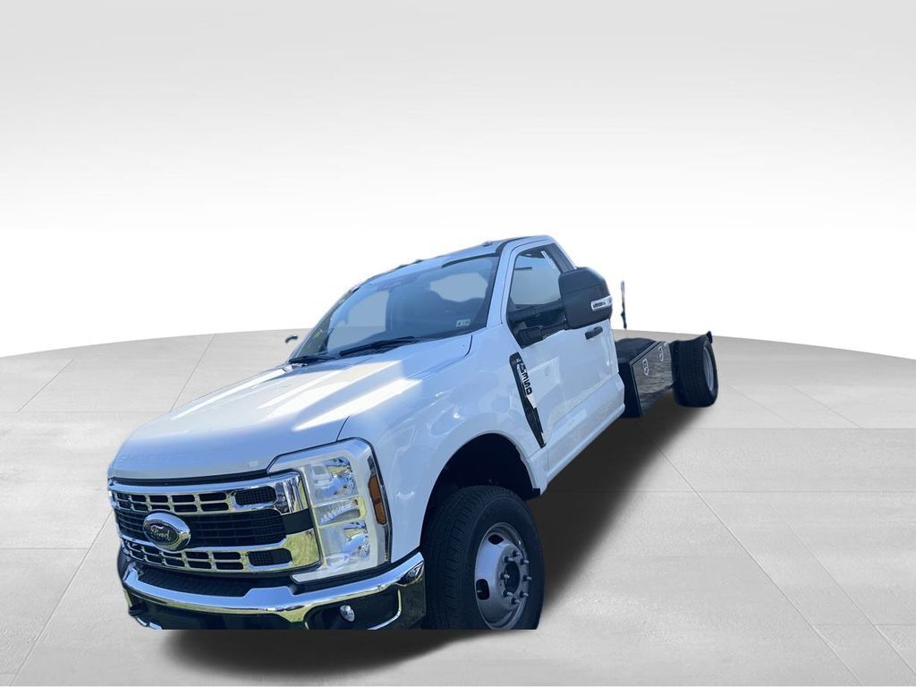 2024 Ford F-550 Super Duty 