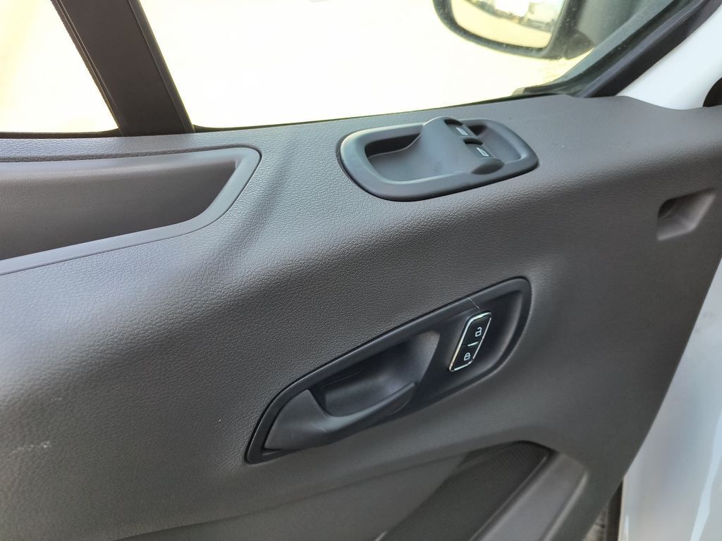 2024 Ford Transit 250