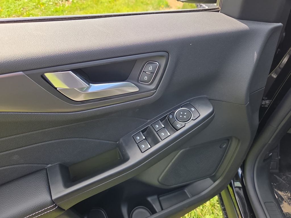 2025 Ford Escape PHEV
