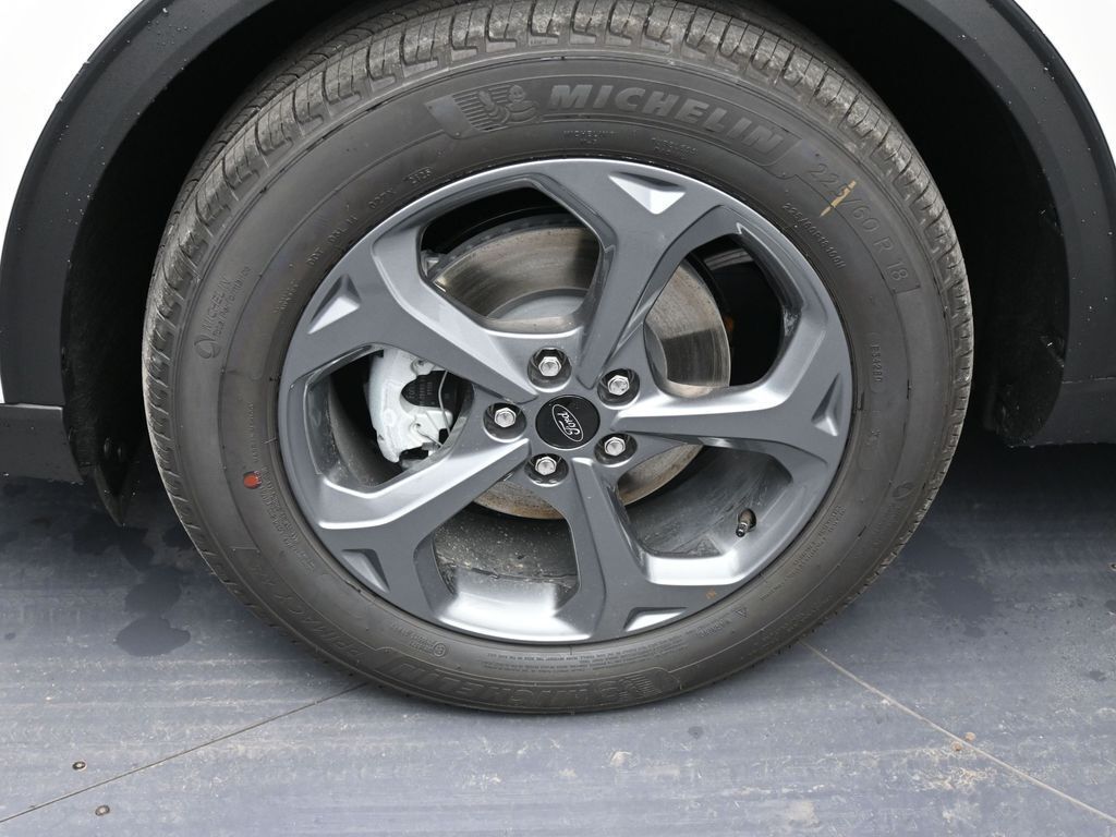 2025 Ford Escape ST-Line Select