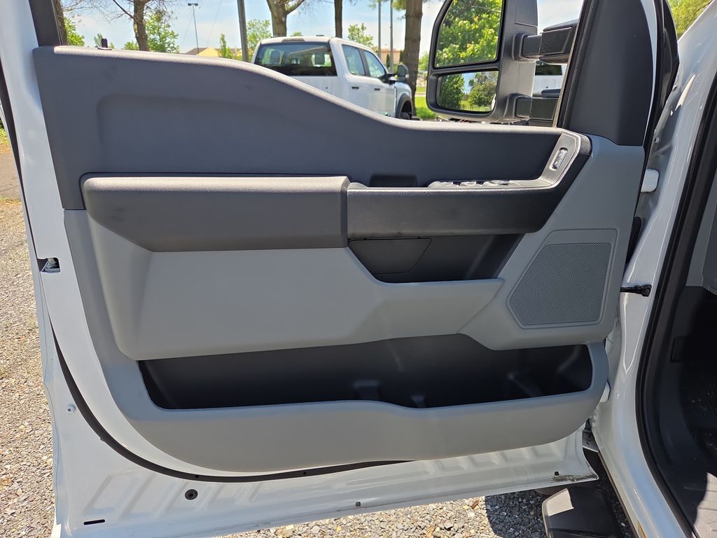2024 Ford F-450 Super Duty 