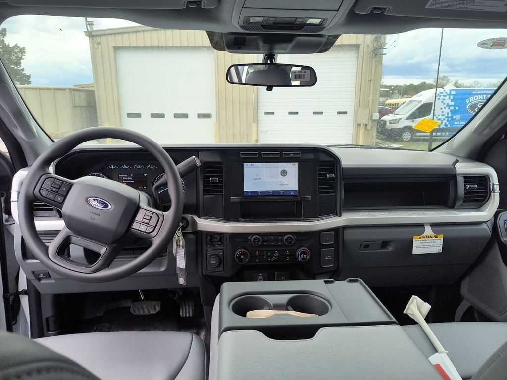 2024 Ford F-350 Super Duty XL