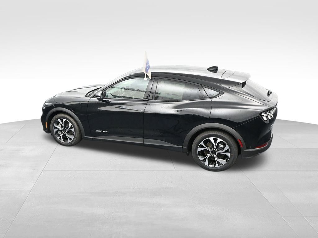 2024 Ford Mustang Mach-E Select