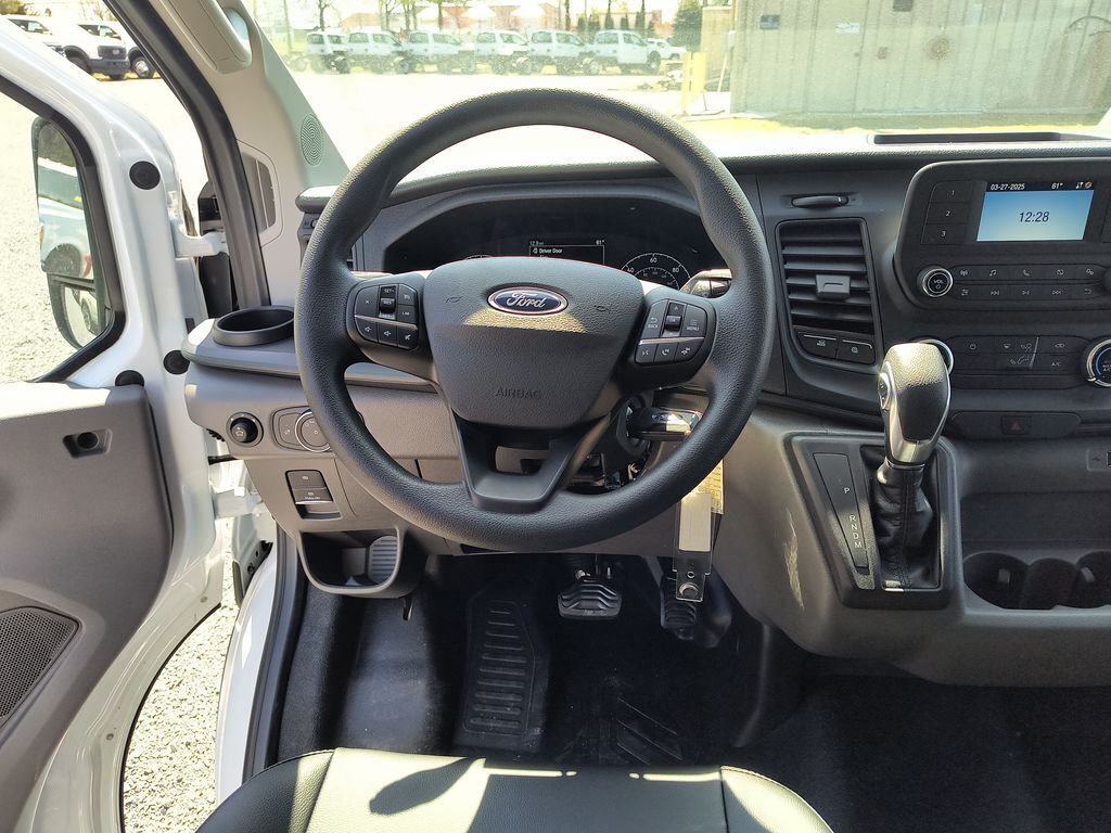 2025 Ford Transit 250