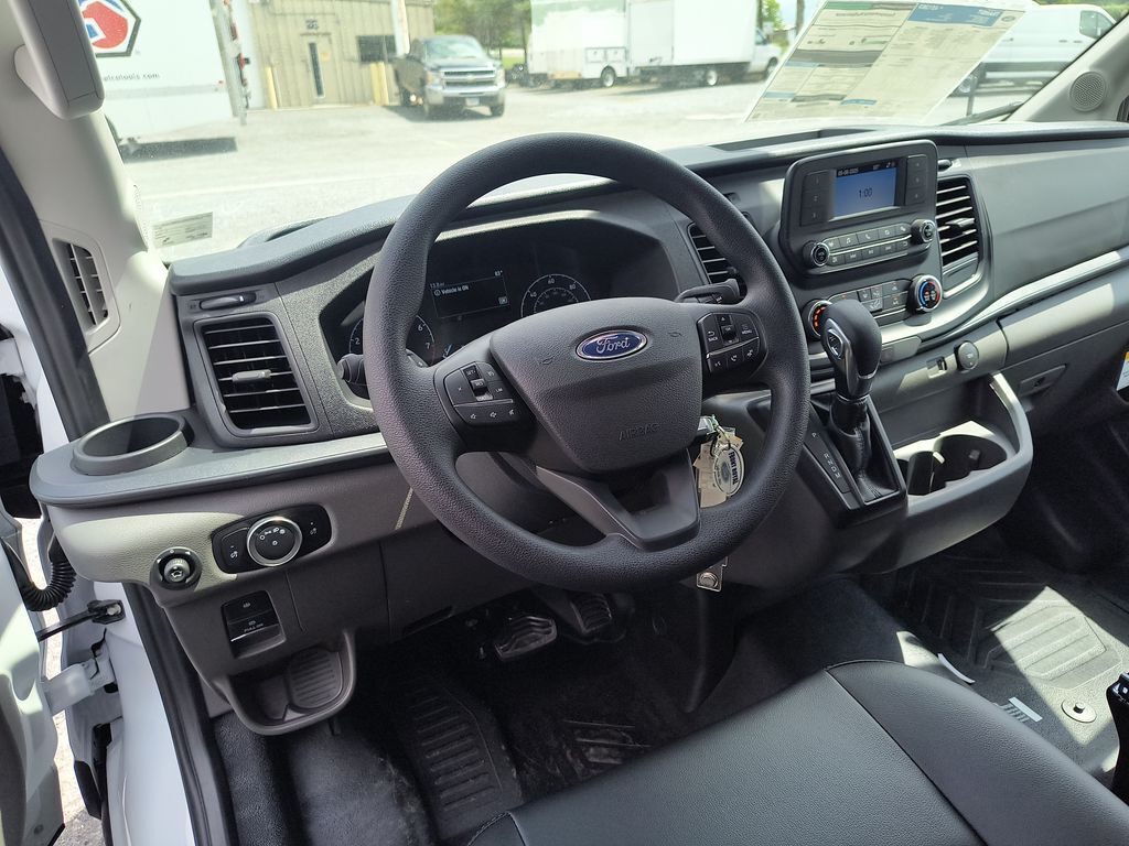 2025 Ford Transit 350