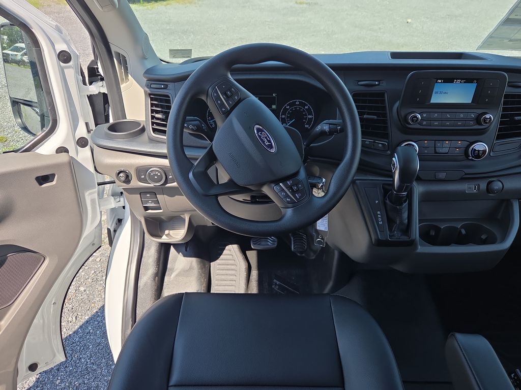 2025 Ford Transit 250