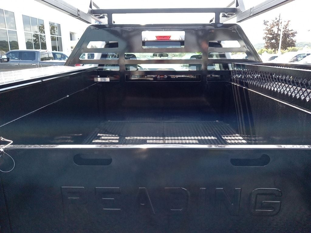 2023 Ford F-550 Super Duty 