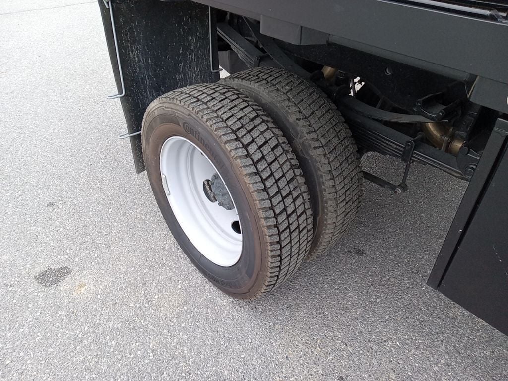 2023 Ford F-550 Super Duty 