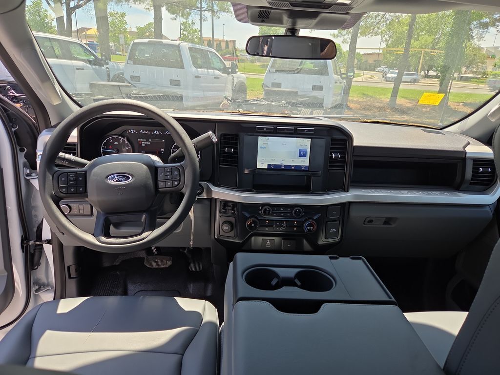 2024 Ford F-450 Super Duty 