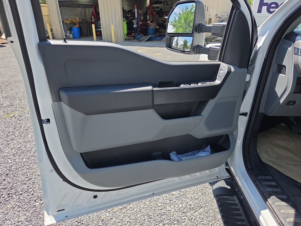 2024 Ford F-350 Super Duty XL