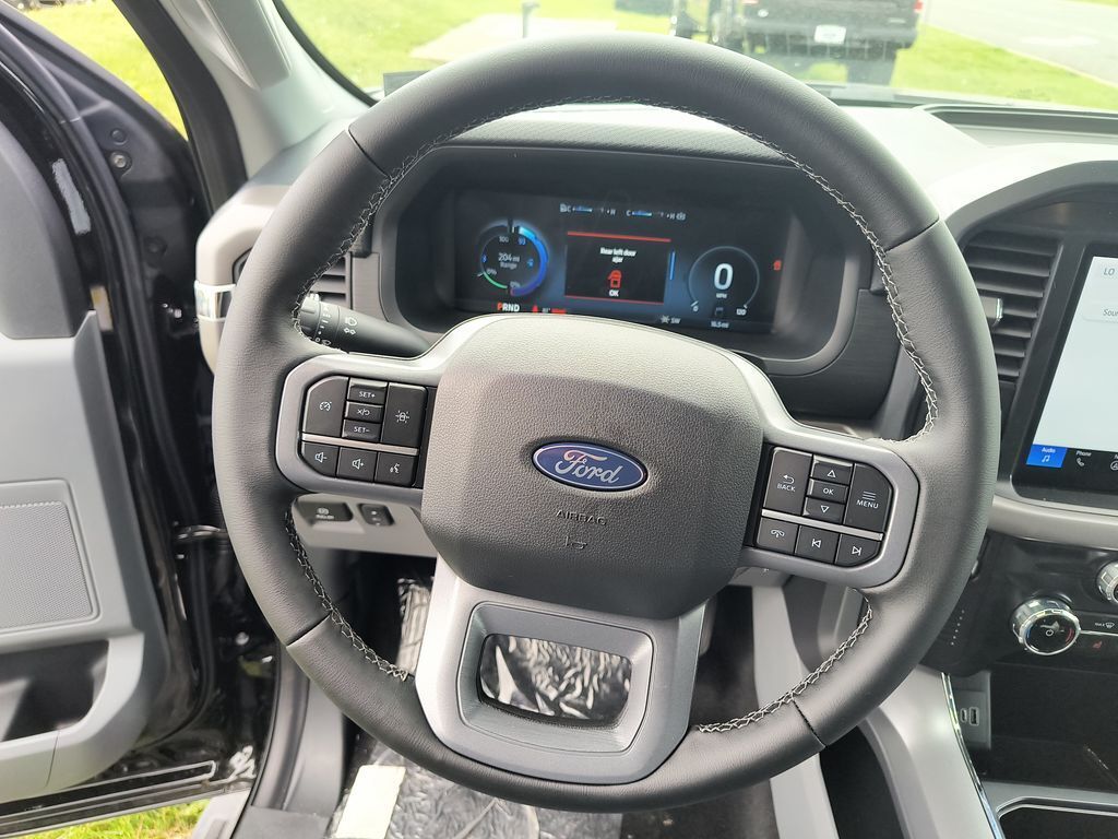 2025 Ford F-150 Lightning XLT
