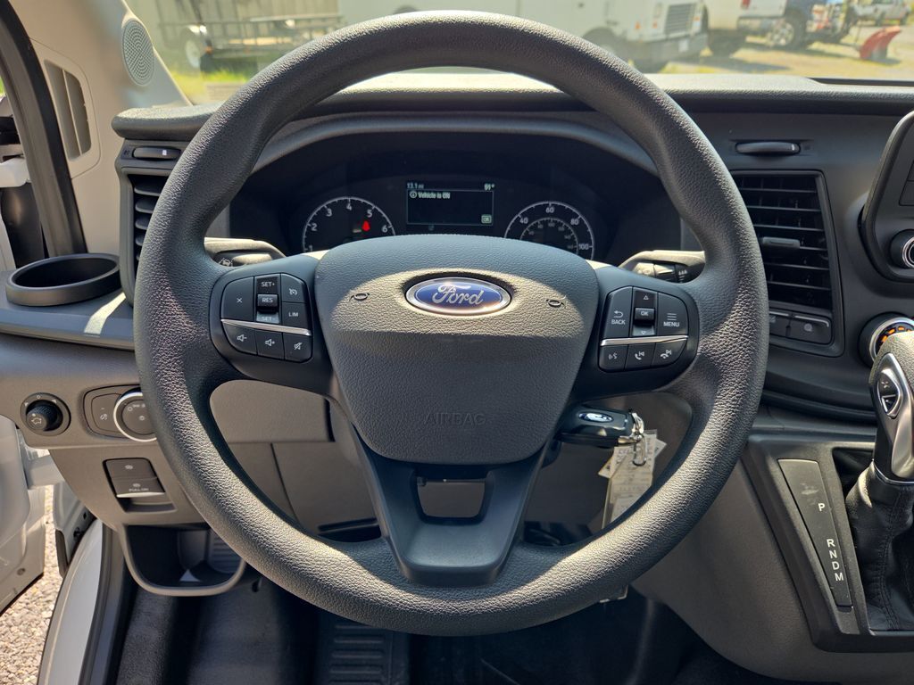 2025 Ford Transit 250