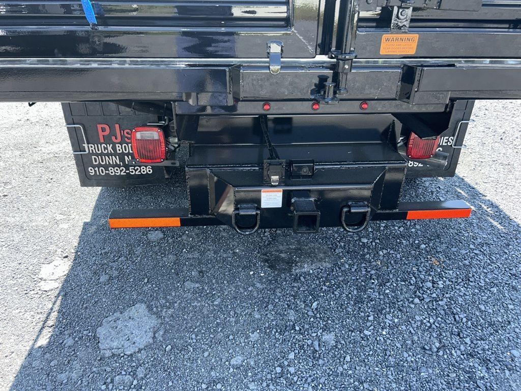 2024 Ford F-550 Super Duty 