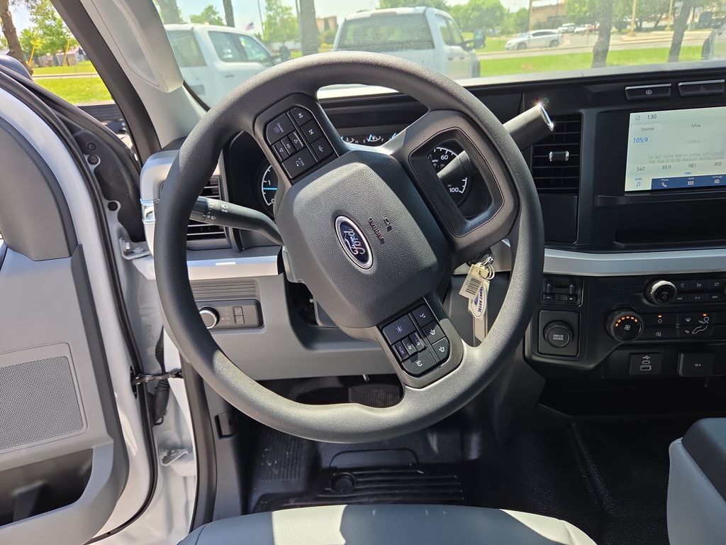 2024 Ford F-450 Super Duty 