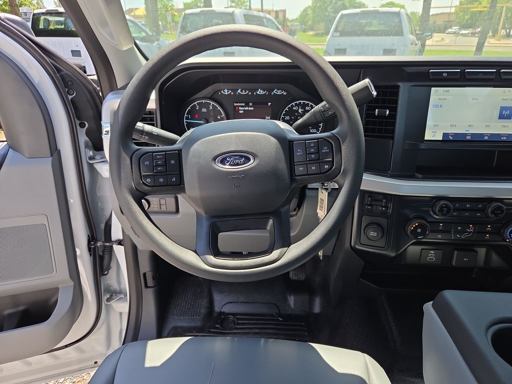 2024 Ford F-450 Super Duty 