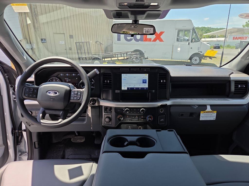 2024 Ford F-350 Super Duty XL