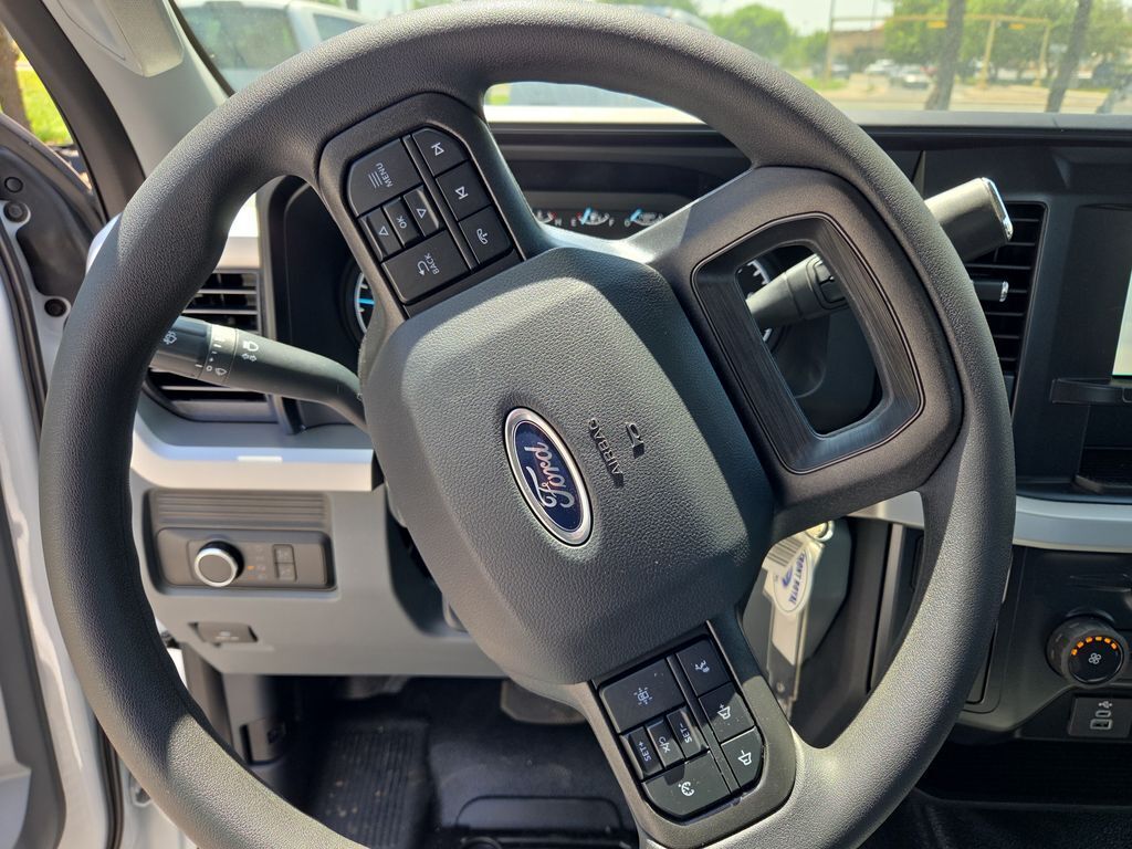 2024 Ford F-450 Super Duty 