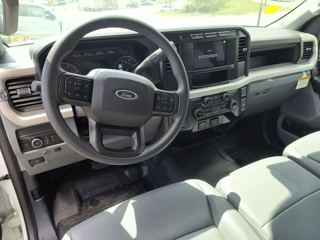 2023 Ford F-550 Super Duty 