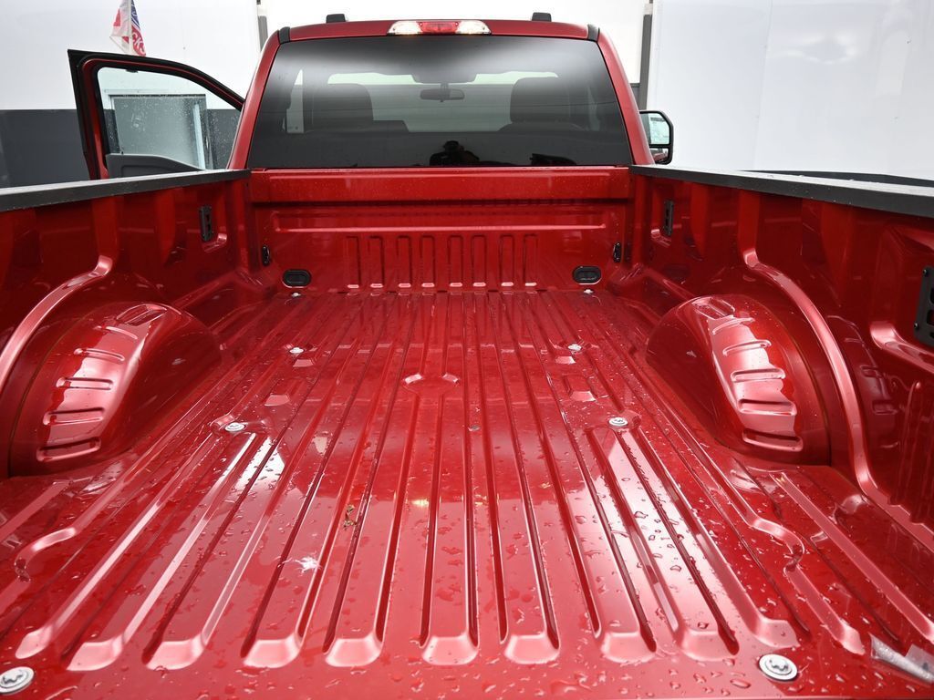 2025 Ford F-350 Super Duty XLT