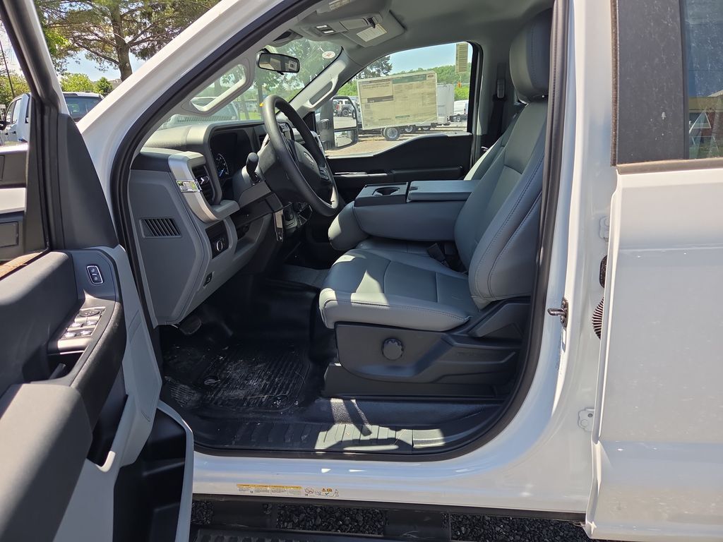 2024 Ford F-450 Super Duty 