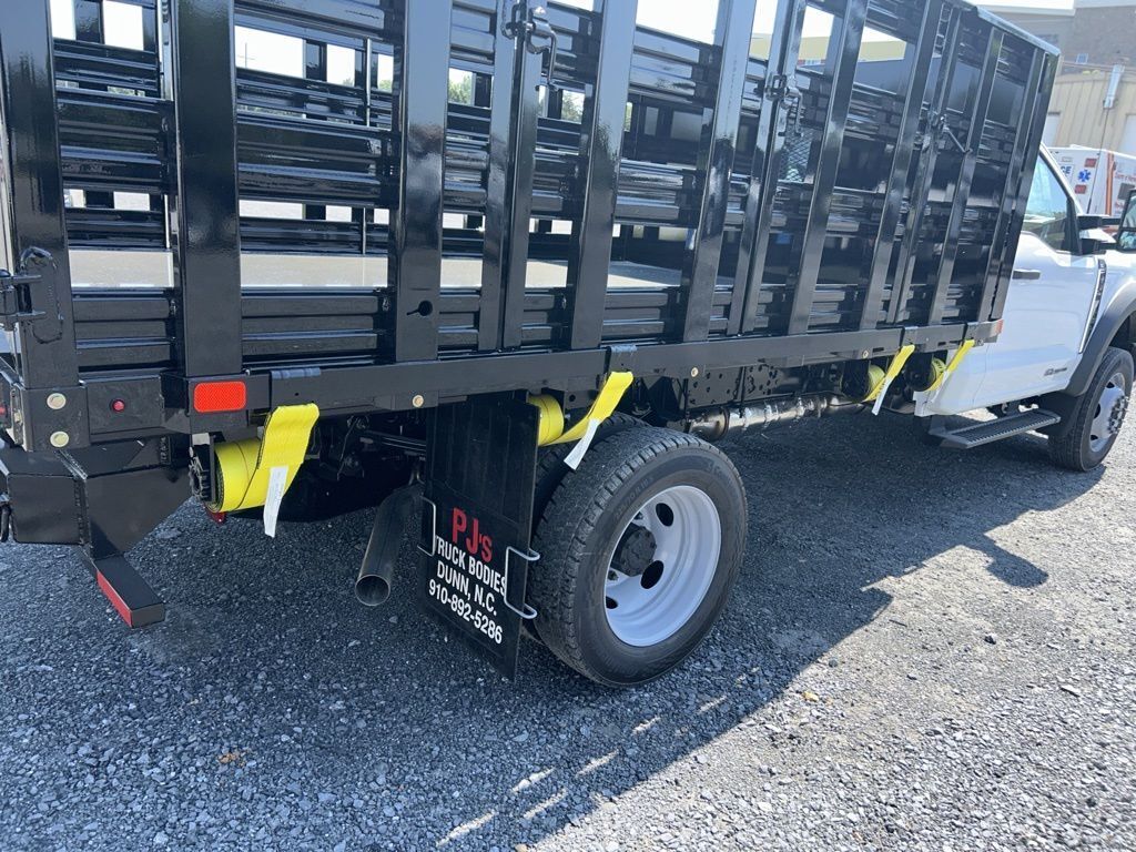 2024 Ford F-550 Super Duty 
