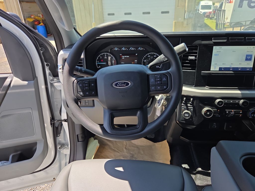 2024 Ford F-450 Super Duty 