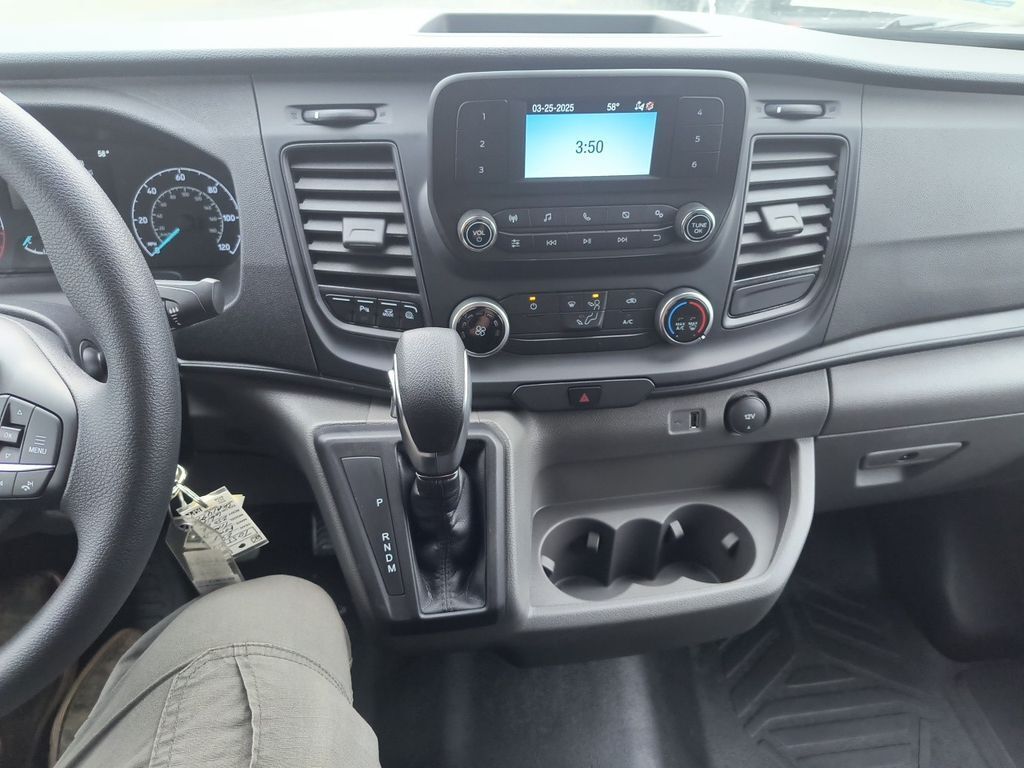2025 Ford Transit 250