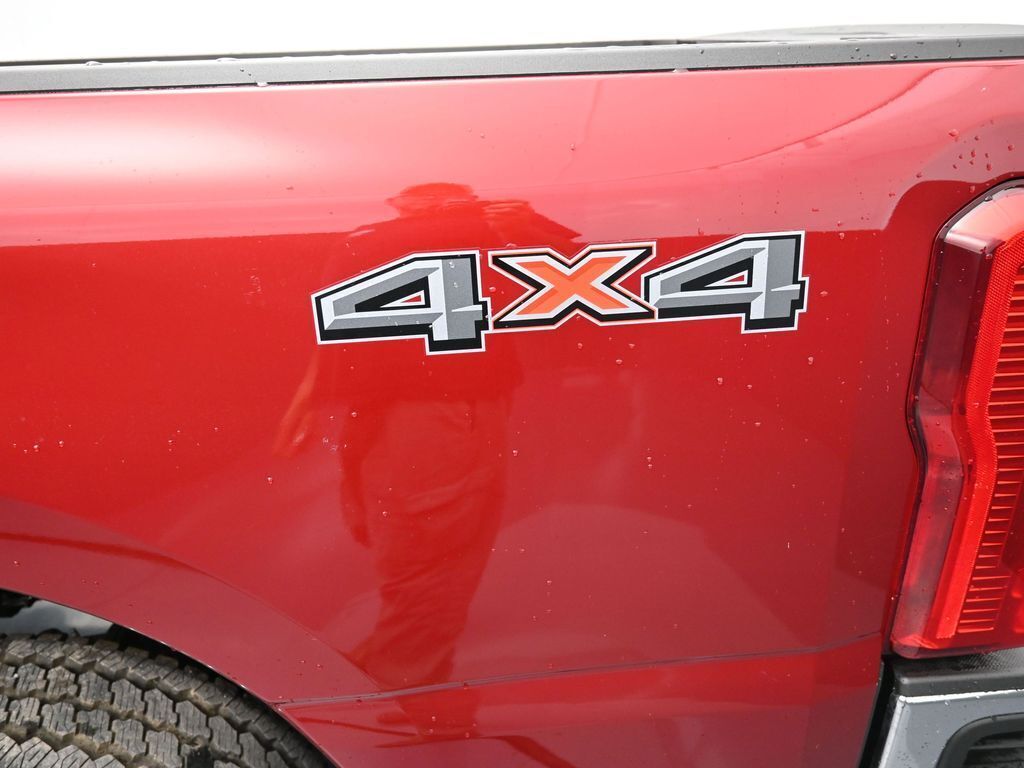 2025 Ford F-350 Super Duty XLT