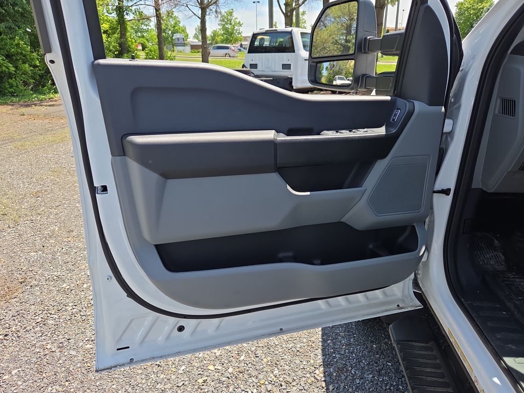 2024 Ford F-450 Super Duty 