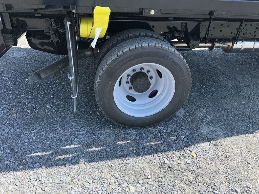 2024 Ford F-550 Super Duty 