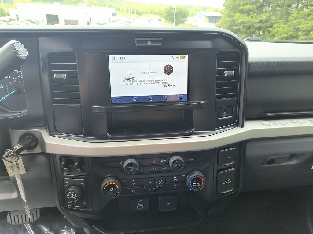 2025 Ford F-350 Super Duty XLT
