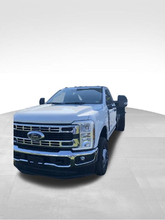 2024 Ford F-550 Super Duty 