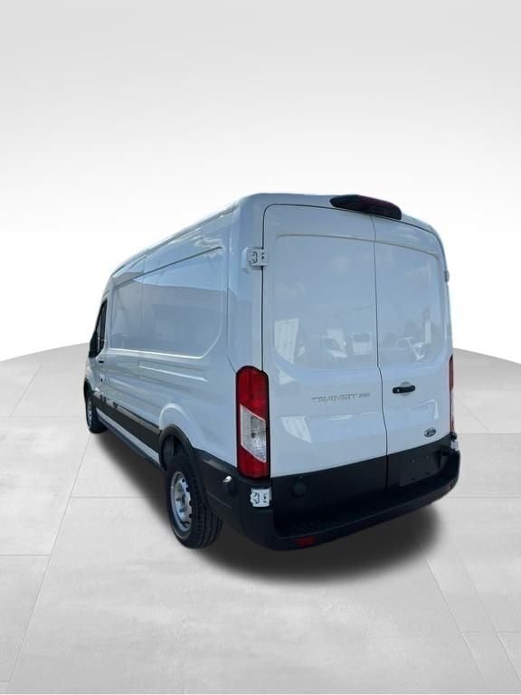 2024 Ford Transit 250