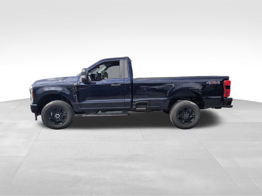 2025 Ford F-350 Super Duty XL