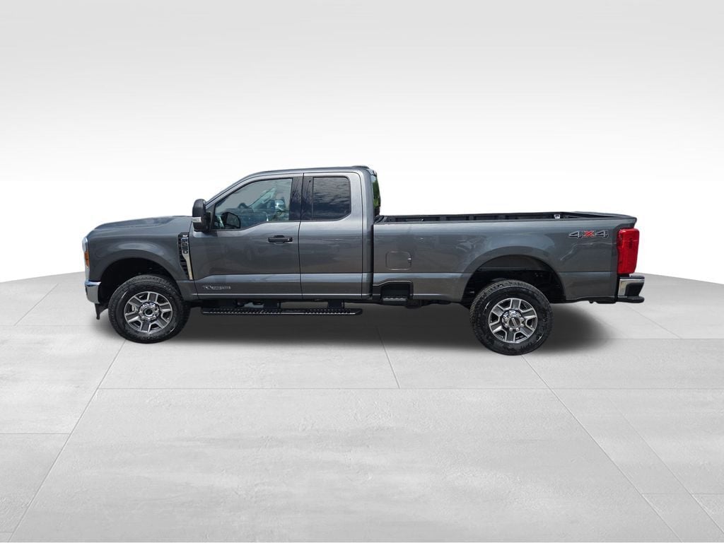 2025 Ford F-250 Super Duty XL