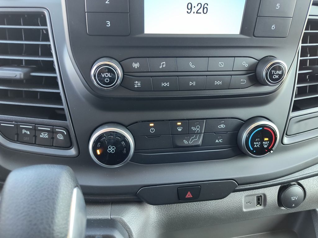 2024 Ford Transit 250