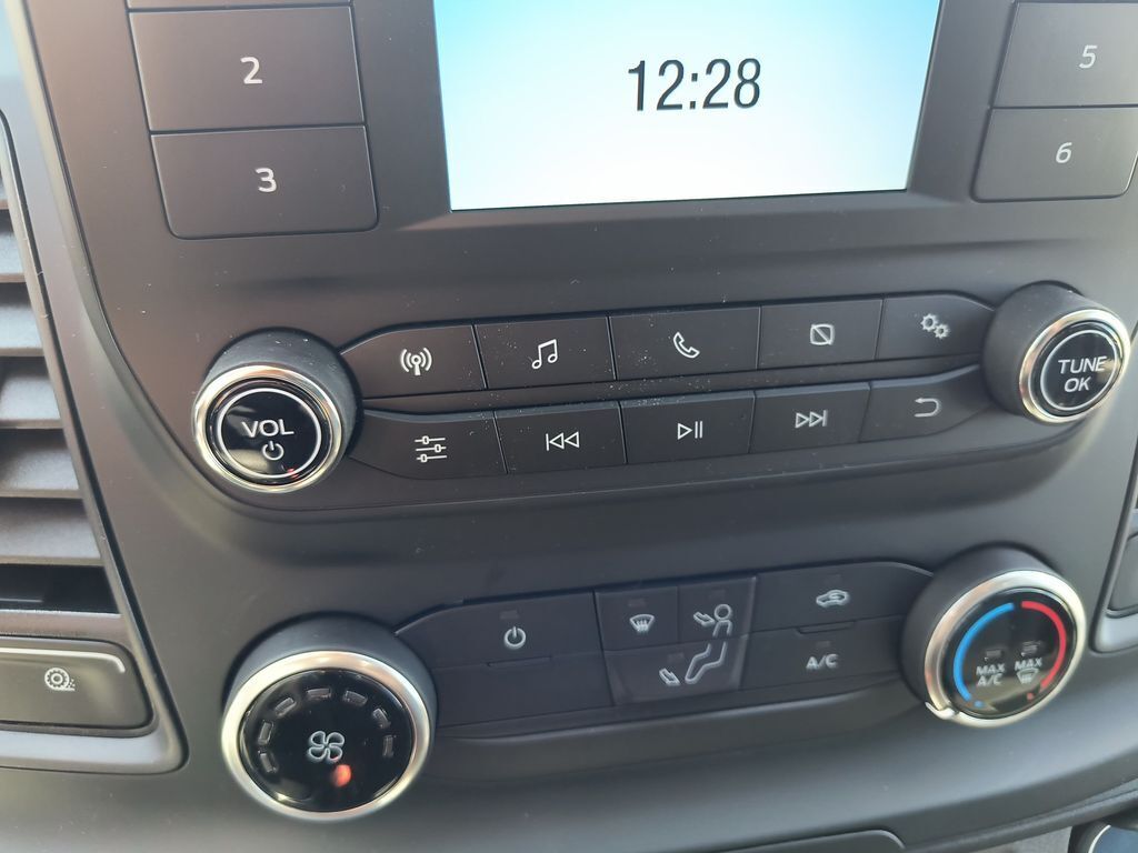 2025 Ford Transit 250