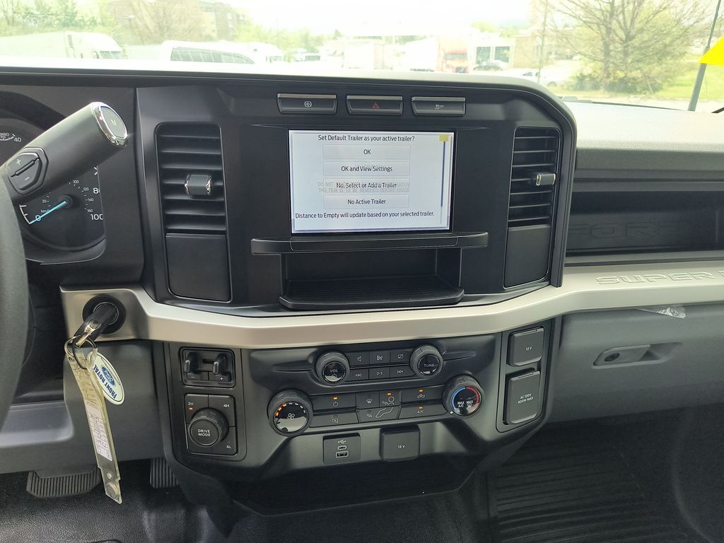 2023 Ford F-550 Super Duty 