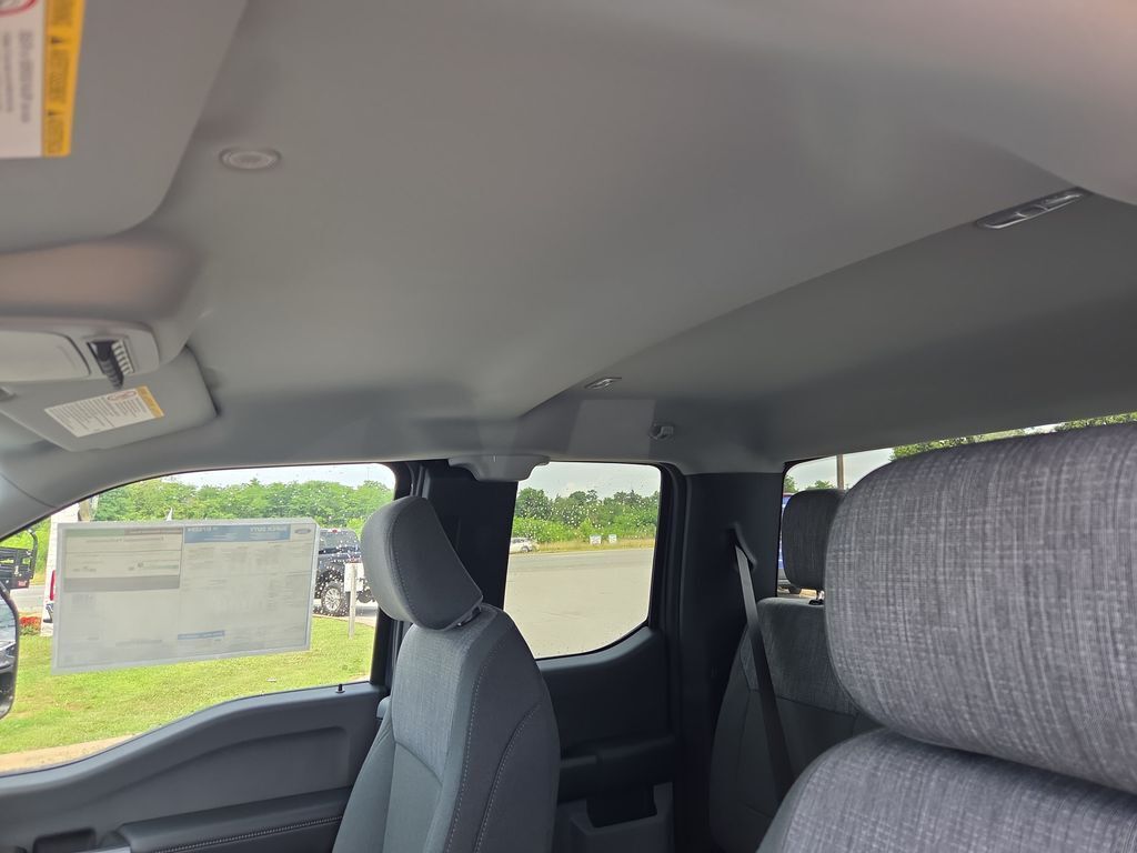 2025 Ford F-250 Super Duty XL